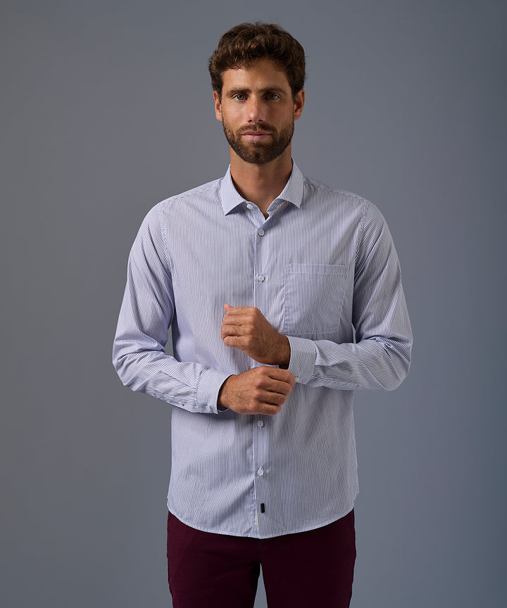 Camisa con Bolsillo Classic Fit