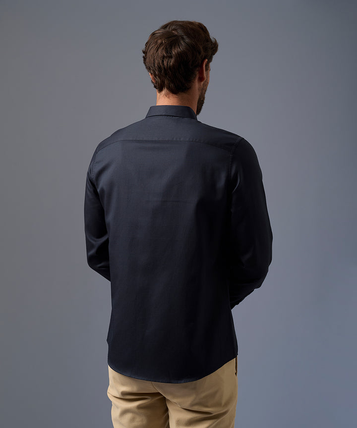 Camisa Roll Up Cuello Redondeado Classic Fit