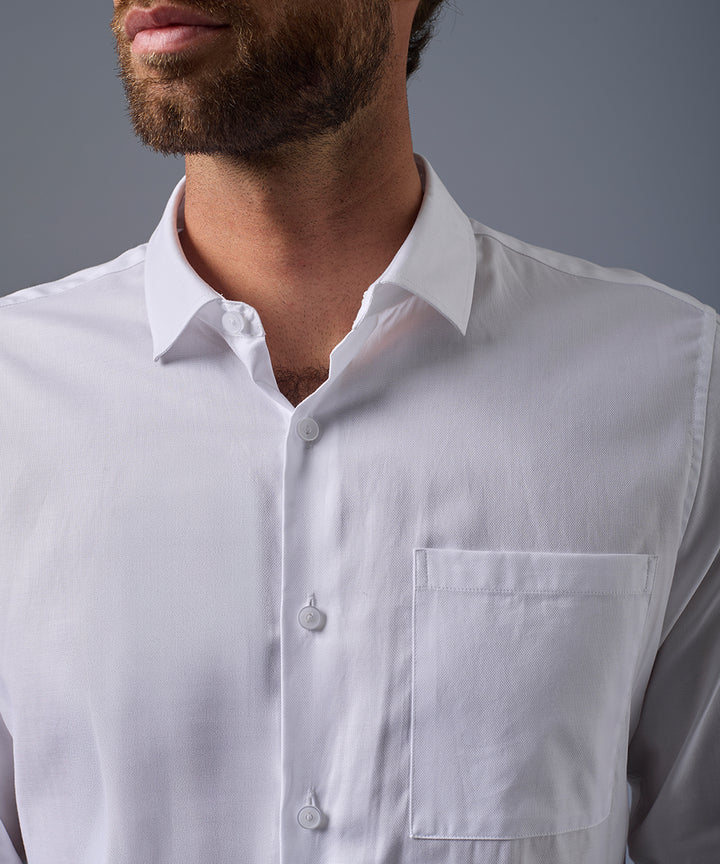 Camisa con Bolsillo Classic Fit