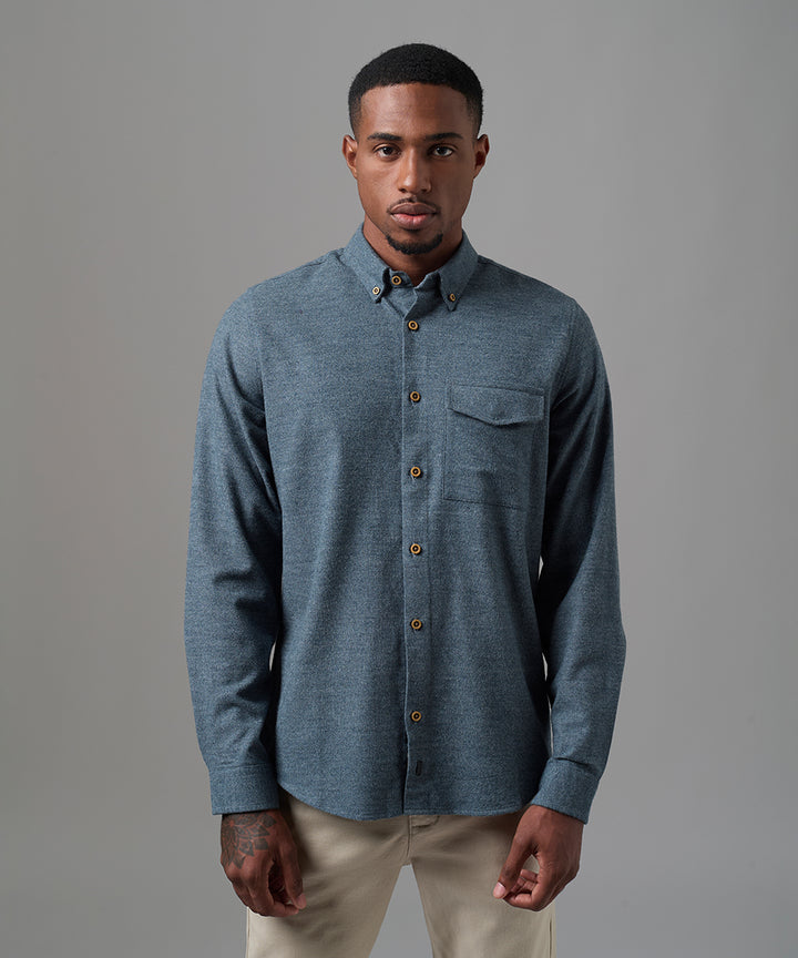CAMISA MANGA LARGA FRANELA CUELLO B. DOWN CLASSIC FIT AZUL OI25