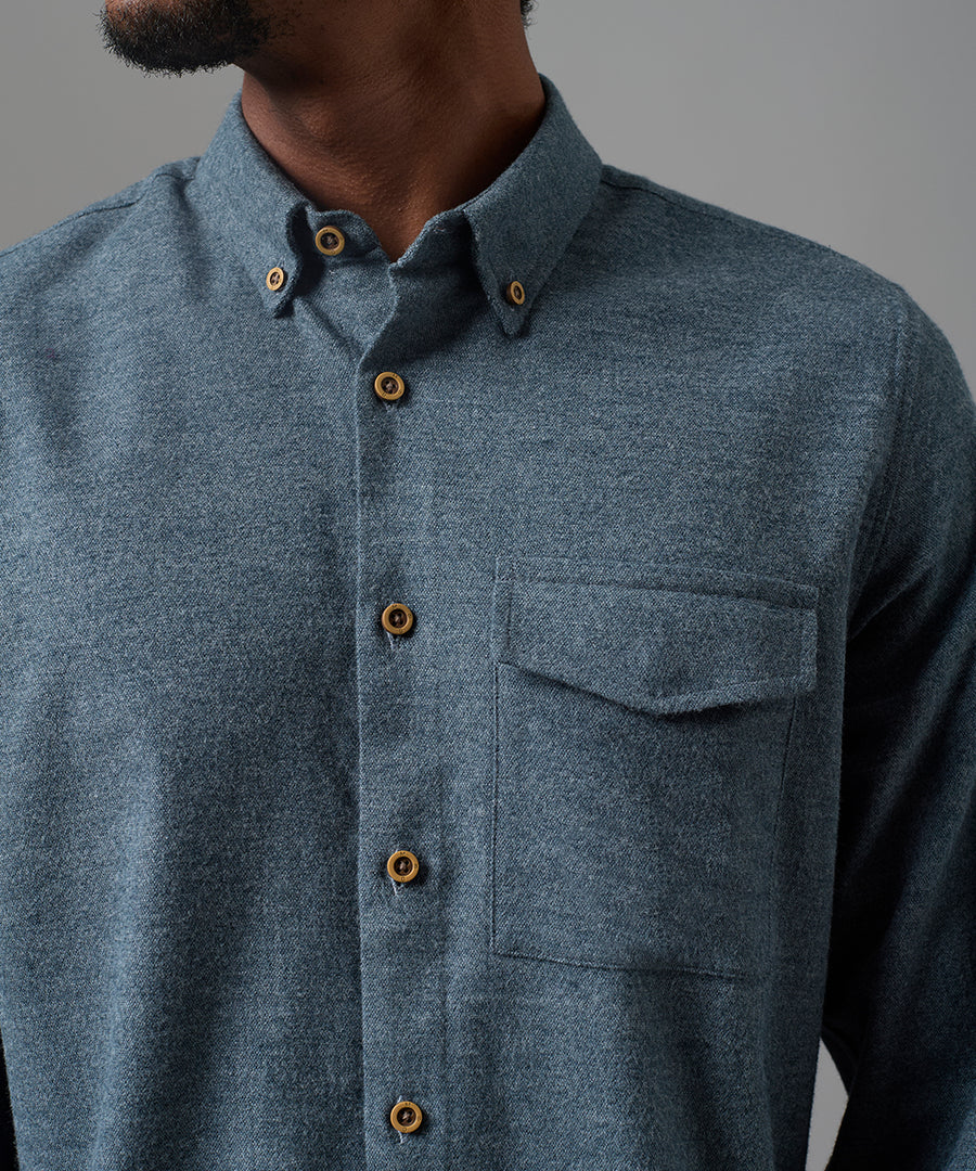 CAMISA MANGA LARGA FRANELA CUELLO B. DOWN CLASSIC FIT AZUL OI25