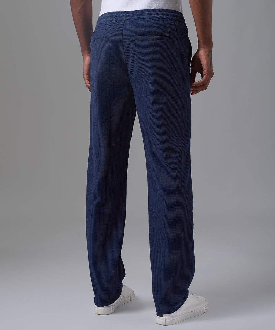 PANTALON CORDUROY CON ELASTICO CLASSIC FIT AZUL MARINO OI25