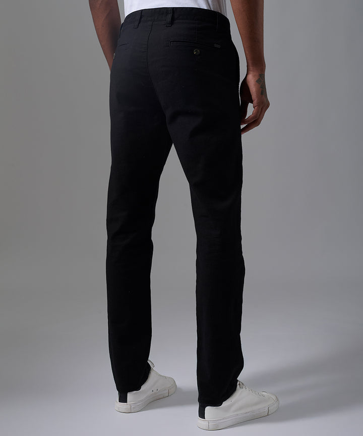 PANTALON DRILL PRETINA INT. CONTRASTE SLIM FIT NEGRO OI25