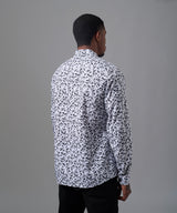 CAMISA MANGA LARGA FACES CLASSIC FIT BLANCO ESTAMPADO OI25