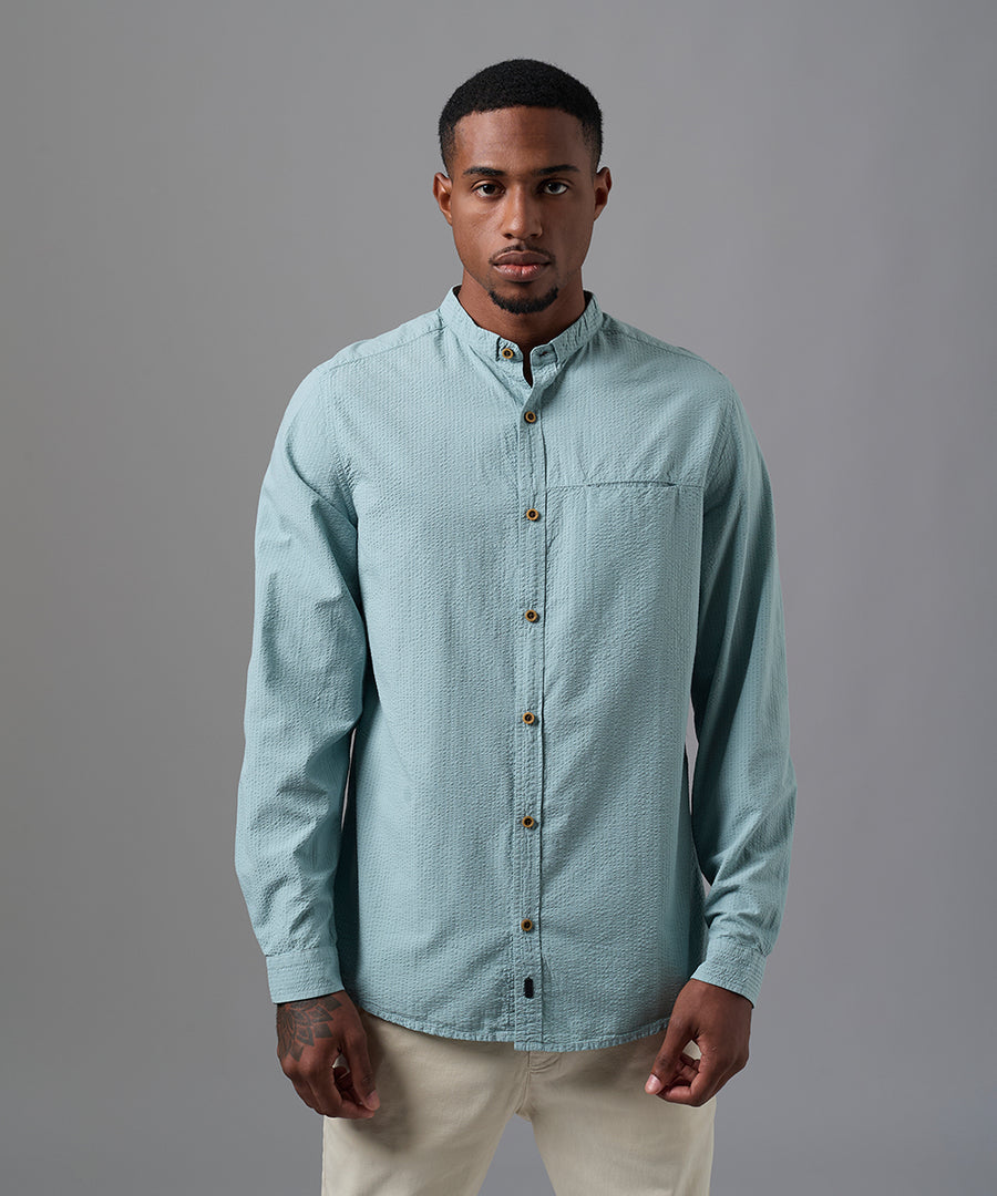 CAMISA MANGA LARGA SEERSUCKER TWISTED COLLAR CLASSIC FIT VERDE OI25