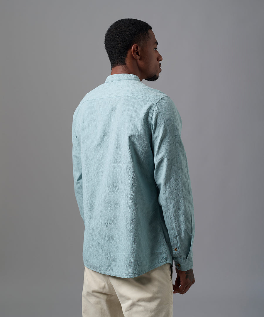 CAMISA MANGA LARGA SEERSUCKER TWISTED COLLAR CLASSIC FIT VERDE OI25