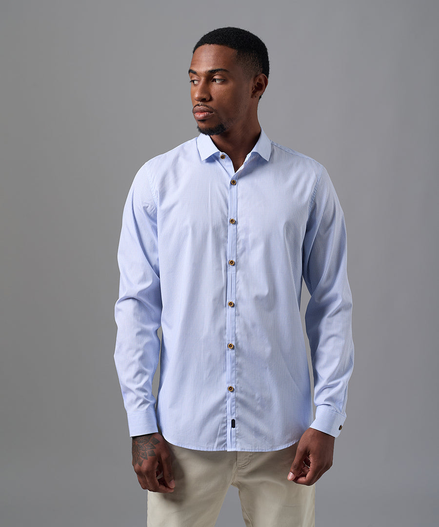 CAMISA MANGA LARGA PECHERA OJAL SLIM FIT CELESTE CUADROS OI25