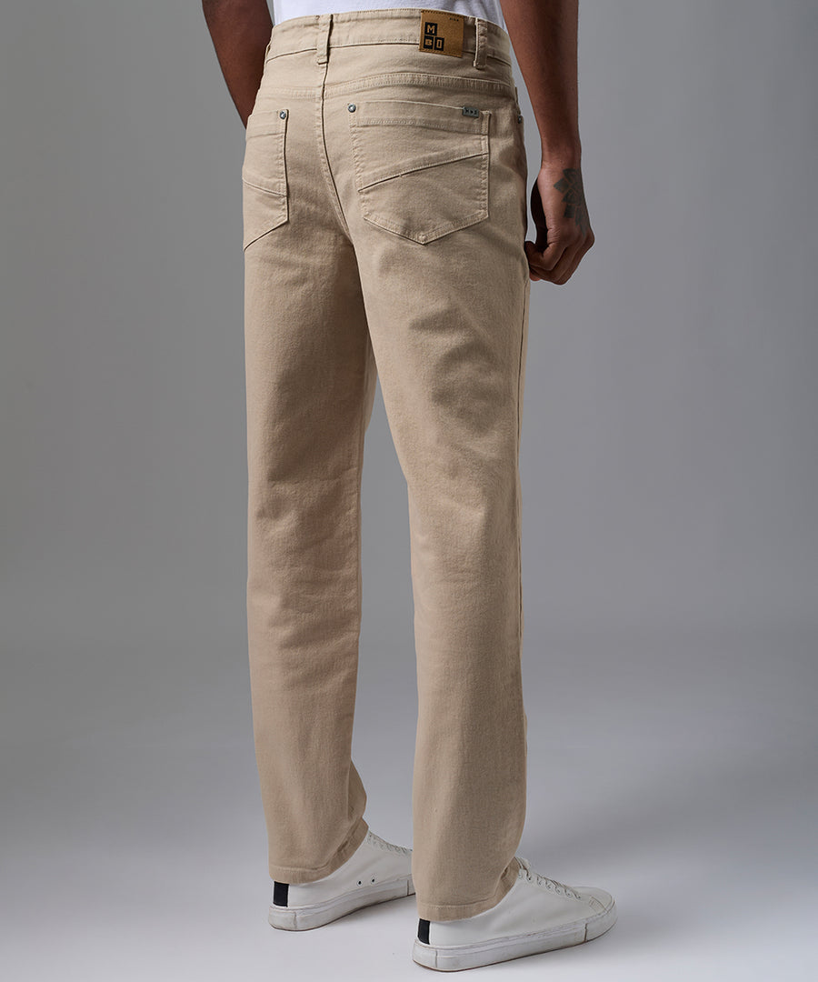 PANTALON DENIM SPANDEX REGULAR MARRON CLARO OI25