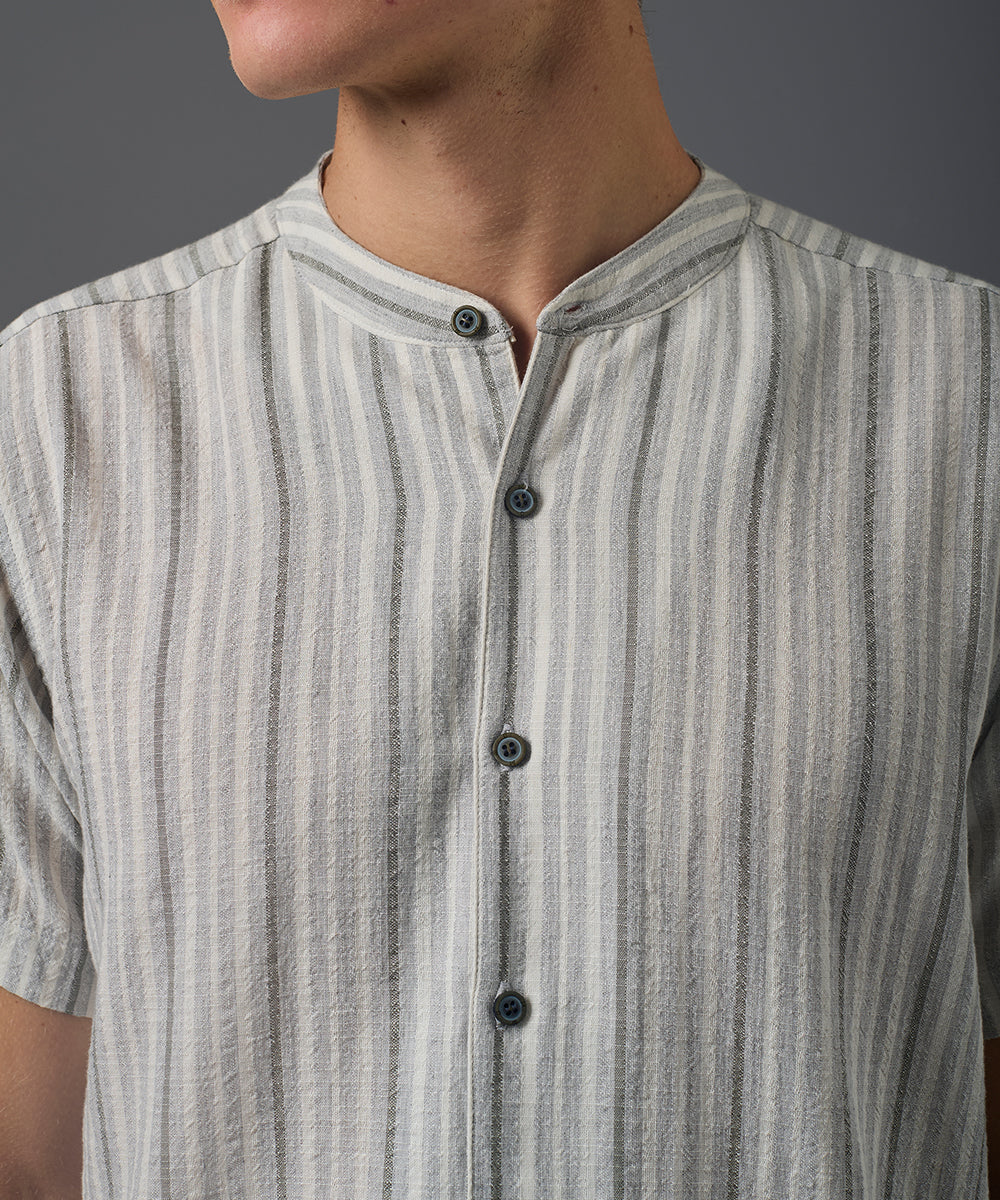 CAMISA MANGA CORTA LOOK LINO CUELLO NERU CLASSIC FIT PV26