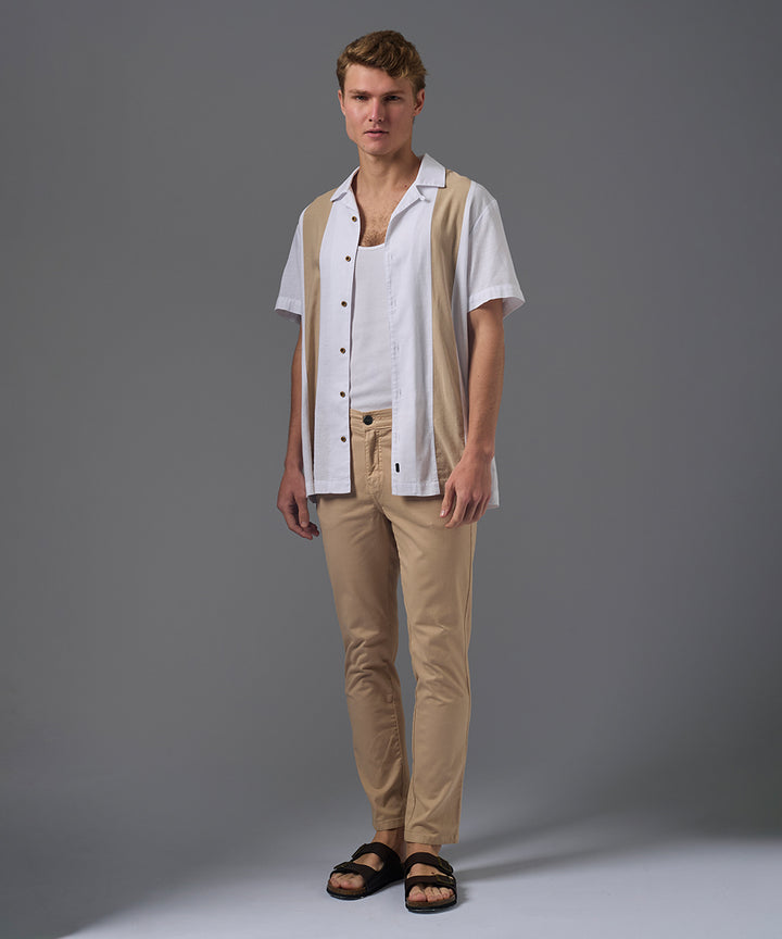 CAMISA MANGA CORTA LOOK LINO CUELLO RESORT CORTES CLASSIC FIT BLANCO PV26