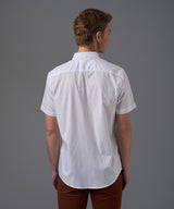 CAMISA MANGA CORTA PECHERA SEMI OCULTA CLASSIC FIT BLANCO PV26