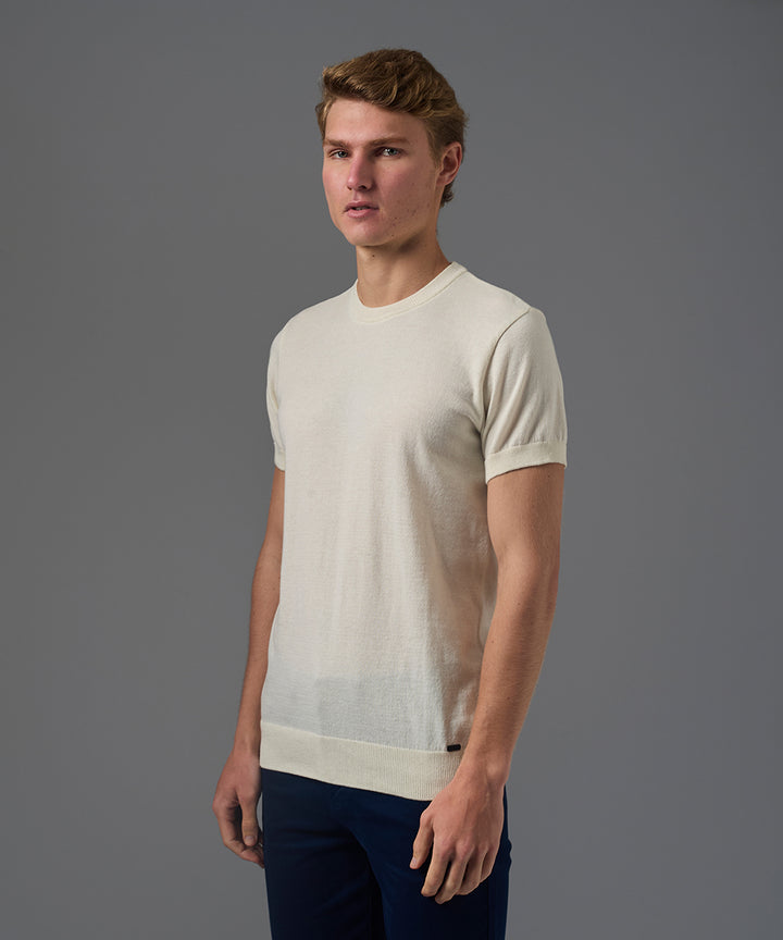 POLO MANGA CORTA PET BASICO CUELLO REDONDO HUESO PV26