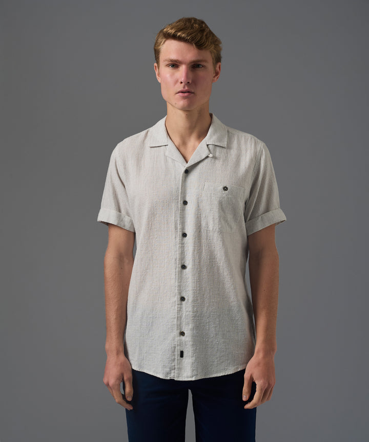 CAMISA MANGA CORTA LOOK LINO SLIM FIT PV26