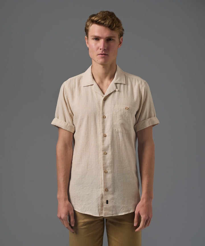 CAMISA MANGA CORTA LOOK LINO SLIM FIT PV26