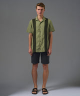 CAMISA MANGA CORTA LOOK LINO CUELLO RESORT CORTES CLASSIC FIT VERDE CLARO PV26