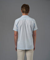 CAMISA MANGA CORTA LOOK LINO CUELLO RESORT GUAYABERA CLASSIC FIT CELESTE PV26
