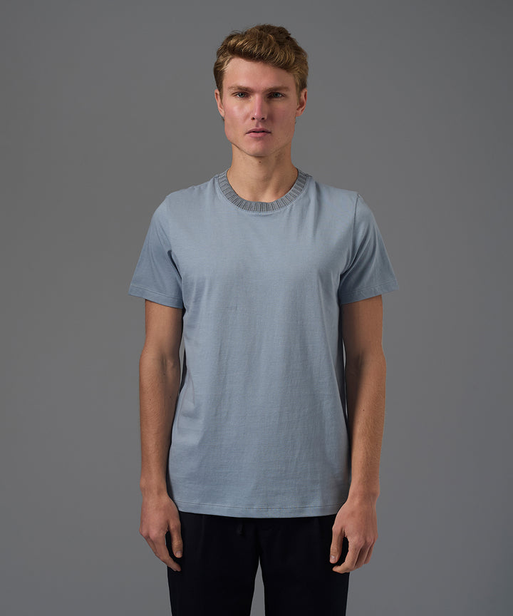 POLO MANGA CORTA JERSEY CUELLO RECTILINEO GRIS PV26