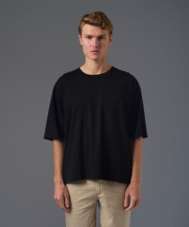 POLO MANGA CORTA JERSEY BOXY FIT NEGRO PV26