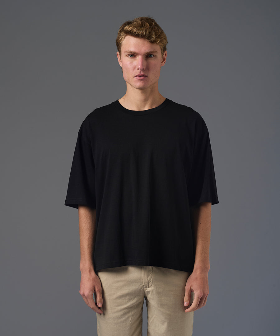 POLO MANGA CORTA JERSEY BOXY FIT NEGRO PV26