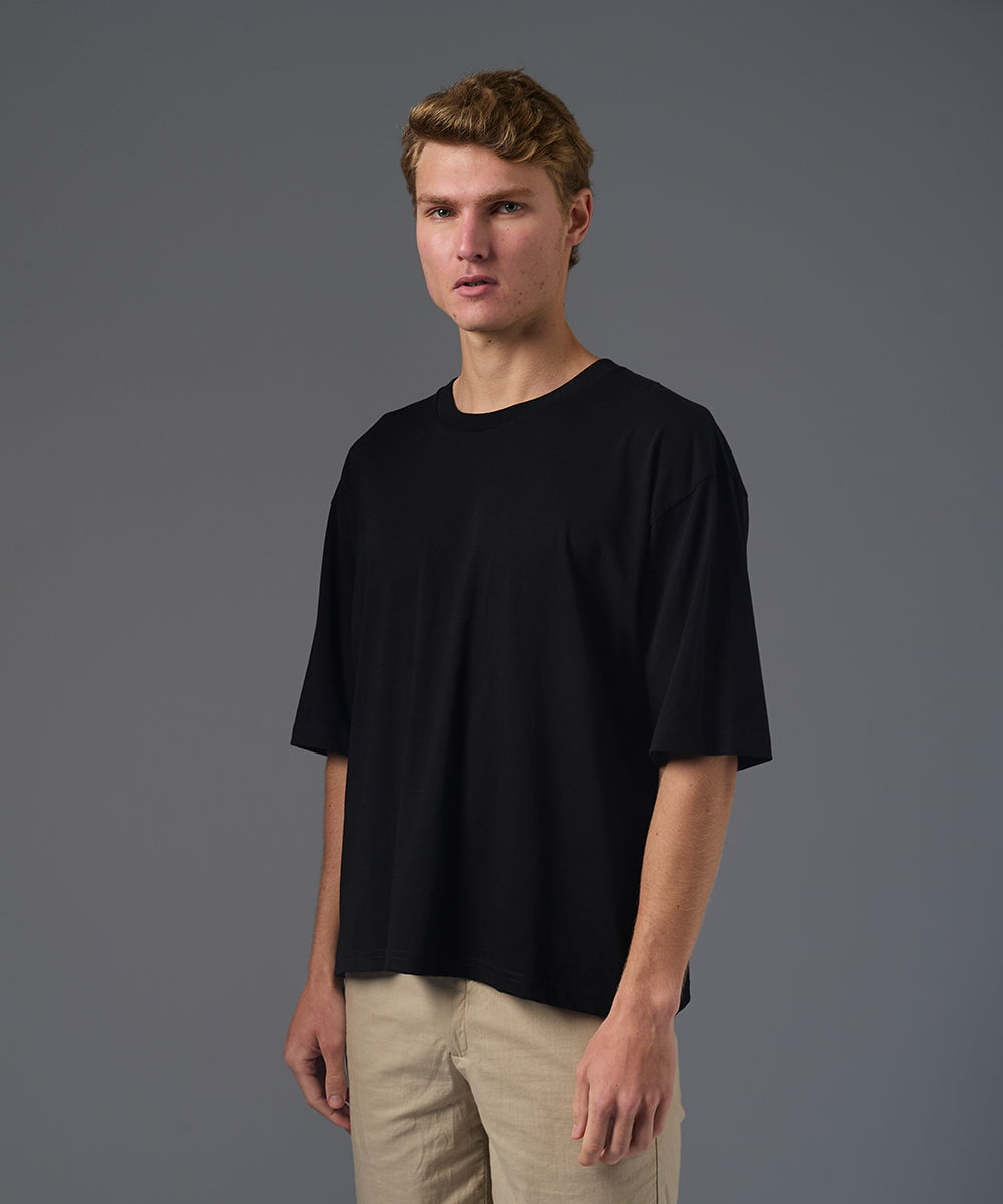 POLO MANGA CORTA JERSEY BOXY FIT NEGRO PV26