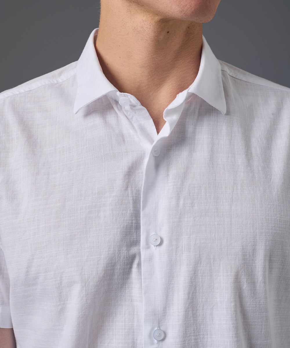 CAMISA MANGA CORTA LOOK LINO CUELLO SPREAD CLASSIC FIT BLANCO PV26