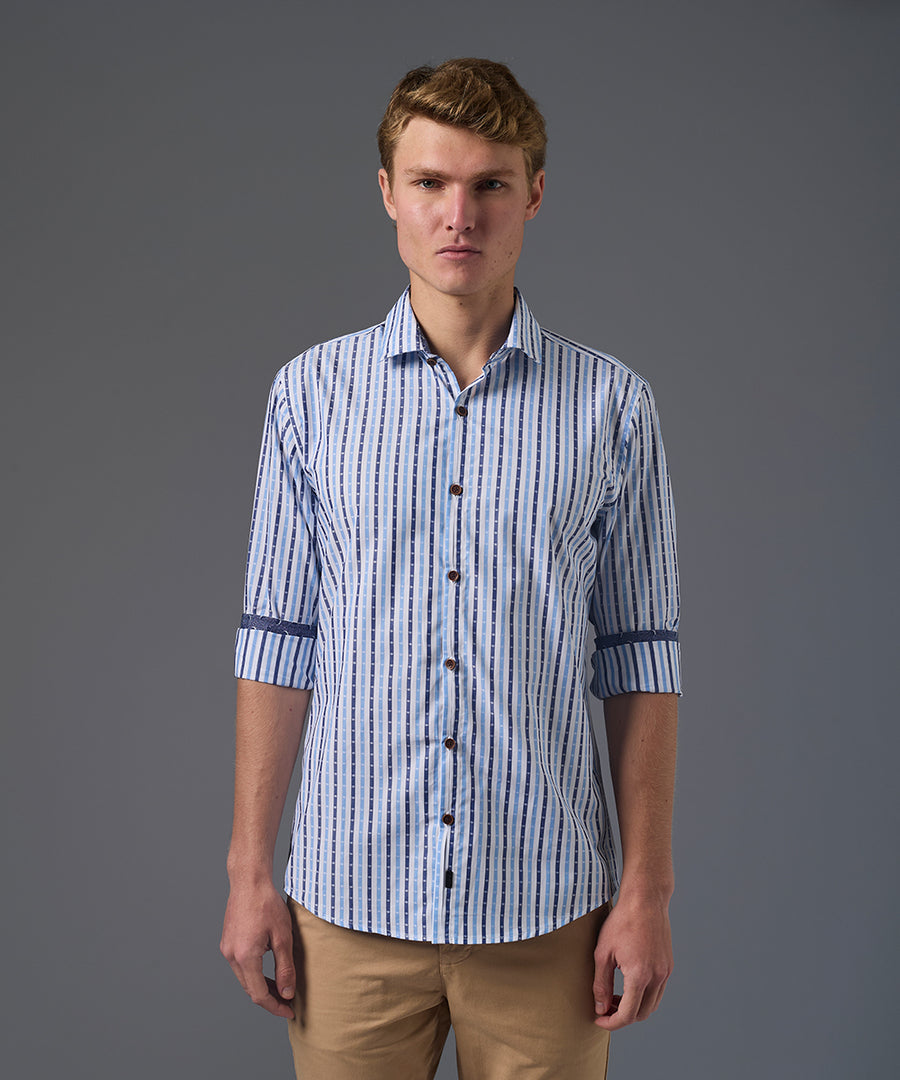 CAMISA MANGA LARGA PECHERA OJAL SLIM FIT CELESTE C/RAYAS PV26