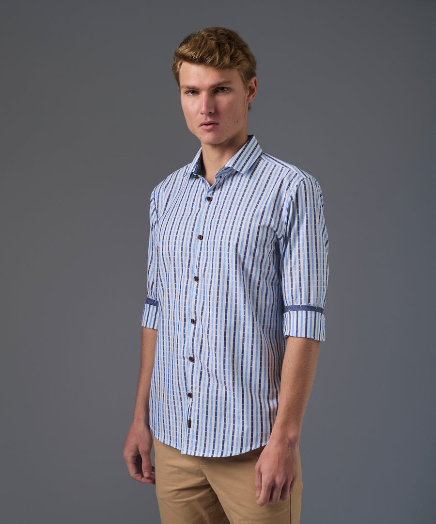 CAMISA MANGA LARGA PECHERA OJAL SLIM FIT CELESTE C/RAYAS PV26