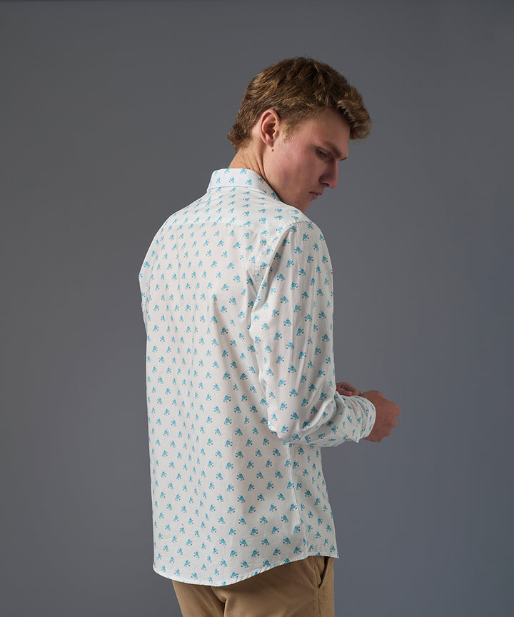 CAMISA MANGA LARGA LATITO CLASSIC FIT BLANCO ESTAMPADO PV26