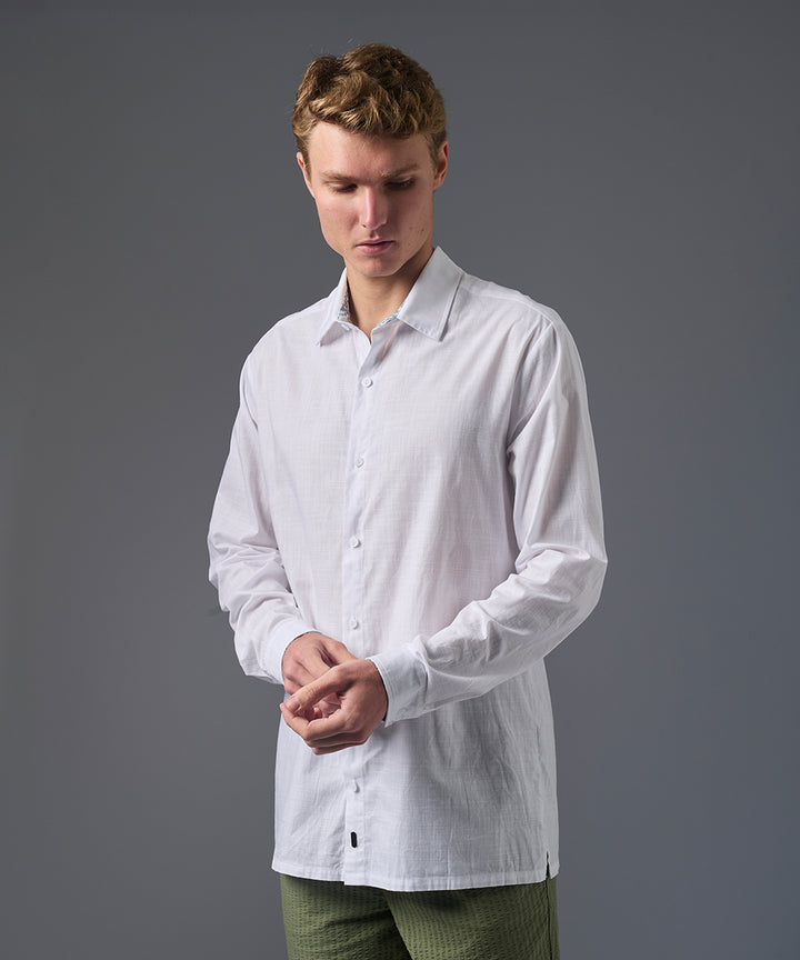 CAMISA MANGA LARGA LOOK LINO CUELLO SPREAD CLASSIC FIT BLANCO PV26