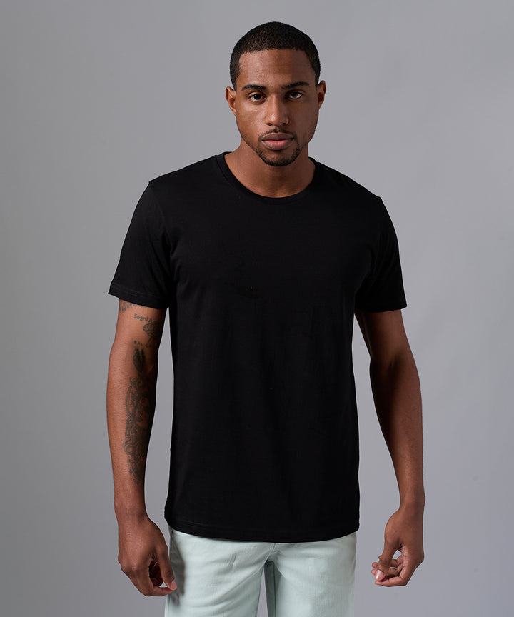 POLO MANGA CORTA BASICO CUELLO REDONDO NEGRO OI25