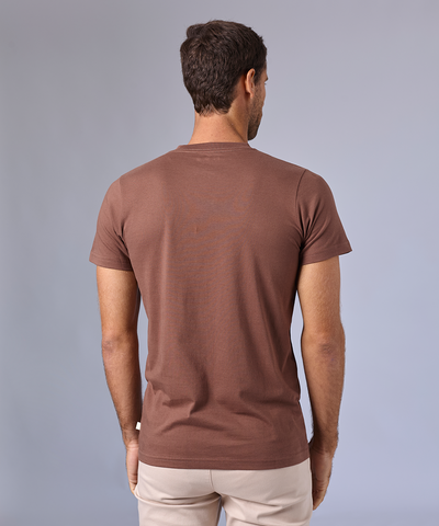 POLO MANGA CORTA JERSEY CON PECHERA MARRON OI24