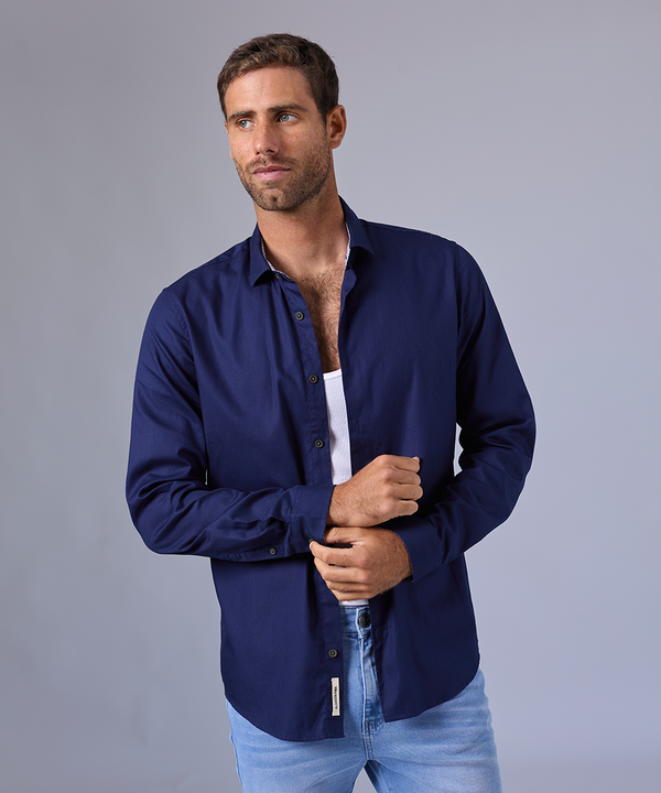 CAMISA MANGA LARGA OXFORD CUELLO SPREAD CLASSIC FIT AZUL MARINO OI24