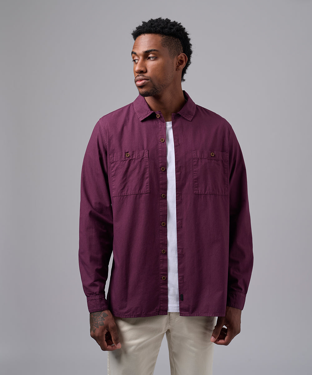 CAMISA MANGA LARGA TAFETA DOBLE BOLSILLO CLASSIC FIT GUINDA OI25