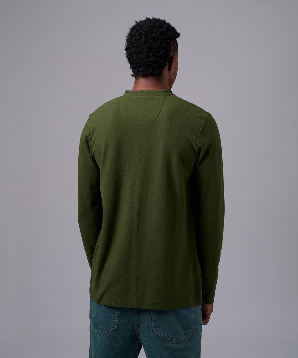 POLO MANGA LARGA PIQUE CUELLO NERU VERDE MILITAR OI25