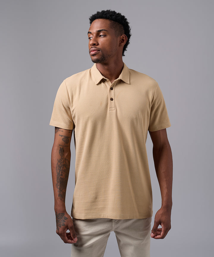 POLO MANGA CORTA PIQUE CUELLO BOX BEIGE OI25