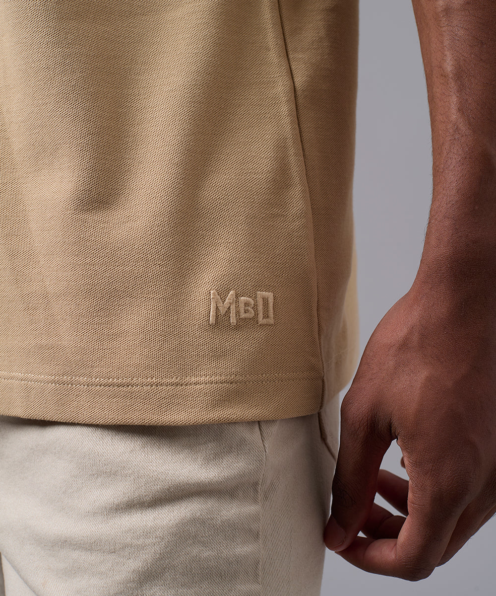 POLO MANGA CORTA PIQUE CUELLO BOX BEIGE OI25