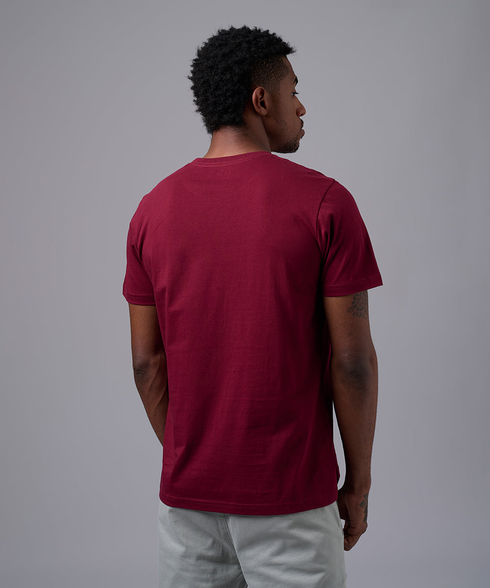 POLO MANGA CORTA BASICO CUELLO REDONDO GUINDA OI25
