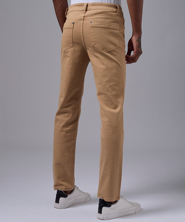 PANTALON DENIM SLIM FIT CAMELLO OI25