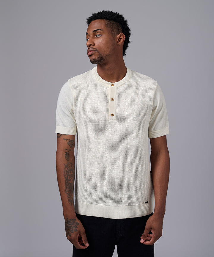 POLO MANGA CORTA TEJIDO PET CUELLO NERU HUESO OI25