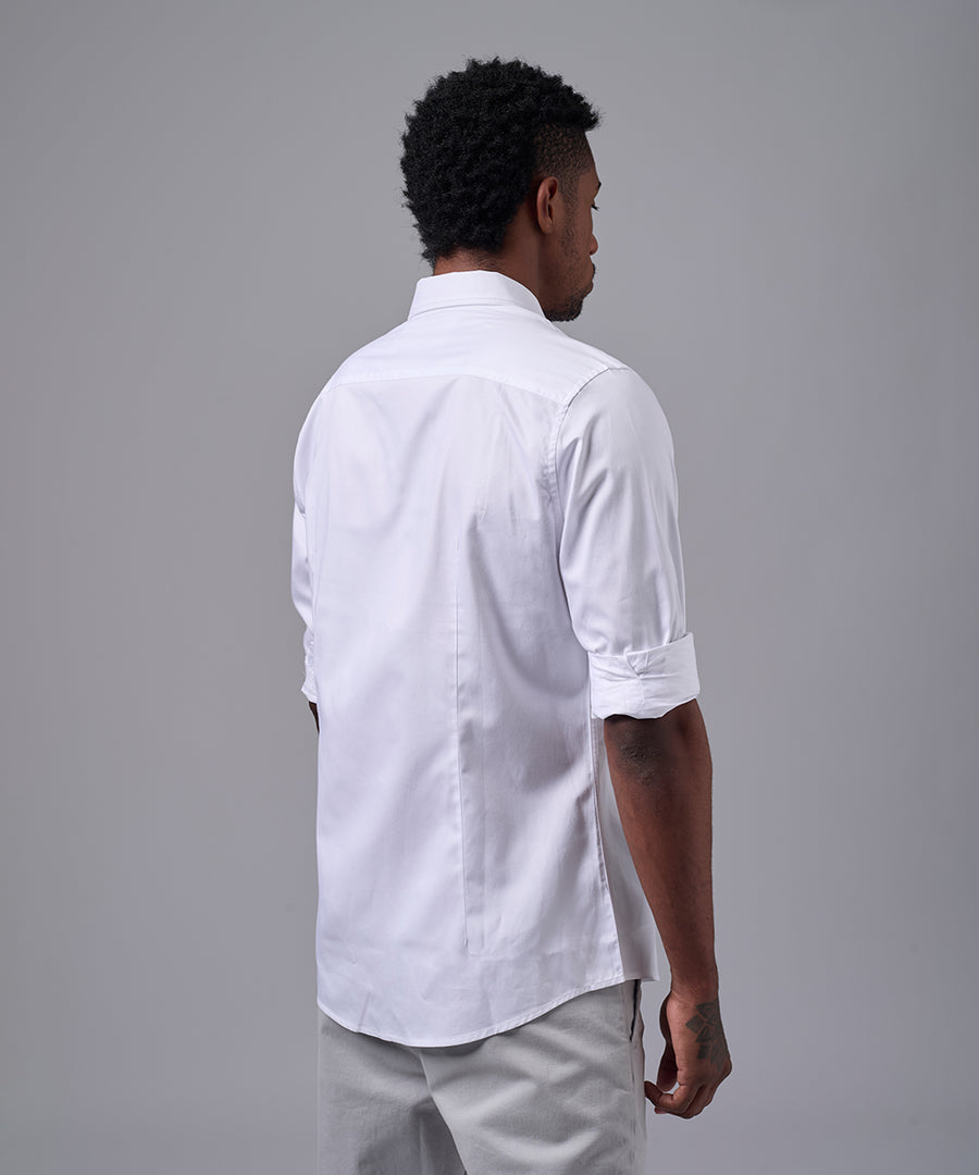 CAMISA MANGA LARGA CUELLO SOLAPA SLIM FIT BLANCO OI25