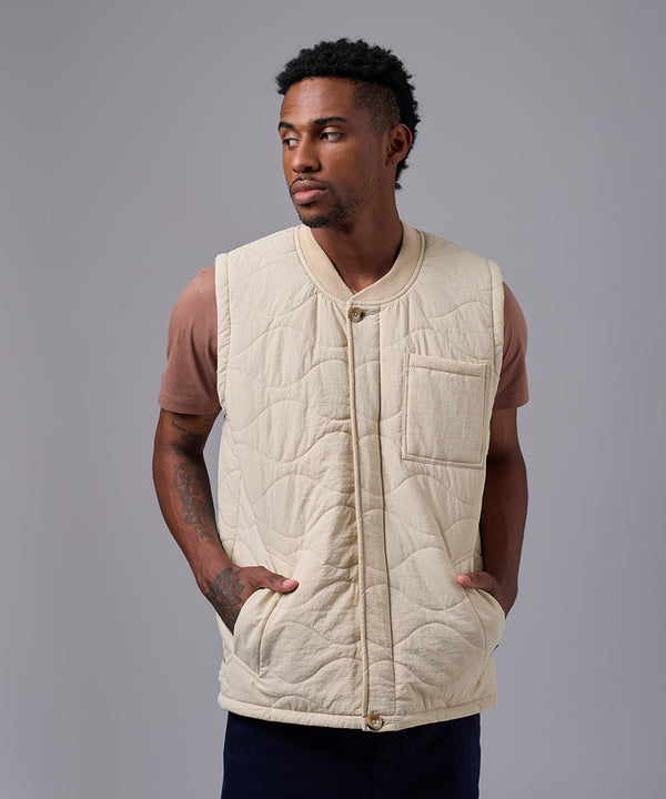 CHALECO IMPERMEABLE CUELLO NERU HUESO OI25