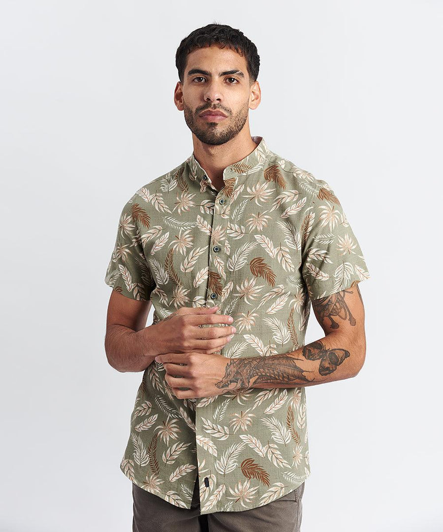 CAMISA MANGA CORTA CORTES MEDIA PECHERA OCULTA- SLIM FIT PV24 ESTAMPADO VERDE - MBO