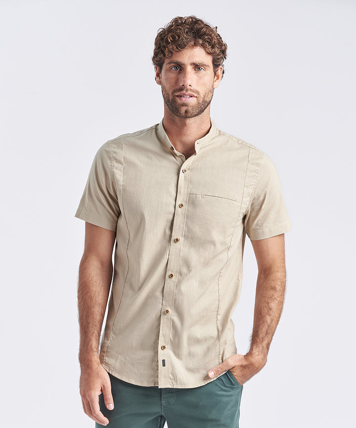 CAMISA MANGA CORTA CUELLO NERU BOLSILLO CORTE LOOK LINO CR CLASSIC FIT BEIGE PV24