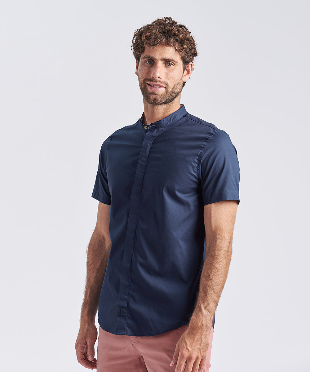 CAMISA MANGA CORTA VIVO EN CUELLO CLASSIC FIT AZUL PV24