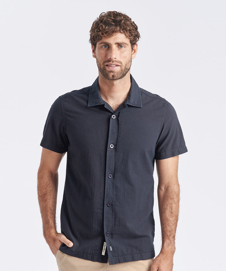 CAMISA MANGA CORTA BOLSILLOS SEER SUCKER SLIM FIT NEGRO PV24