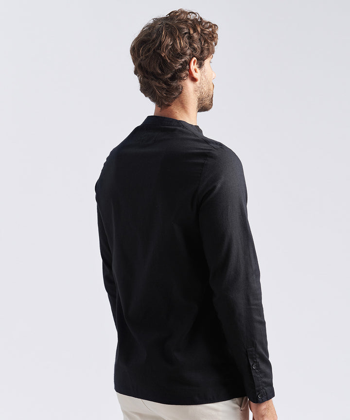 CAMISA MANGA LARGA CUELLO RIB CLASSIC FIT NEGRO PV24