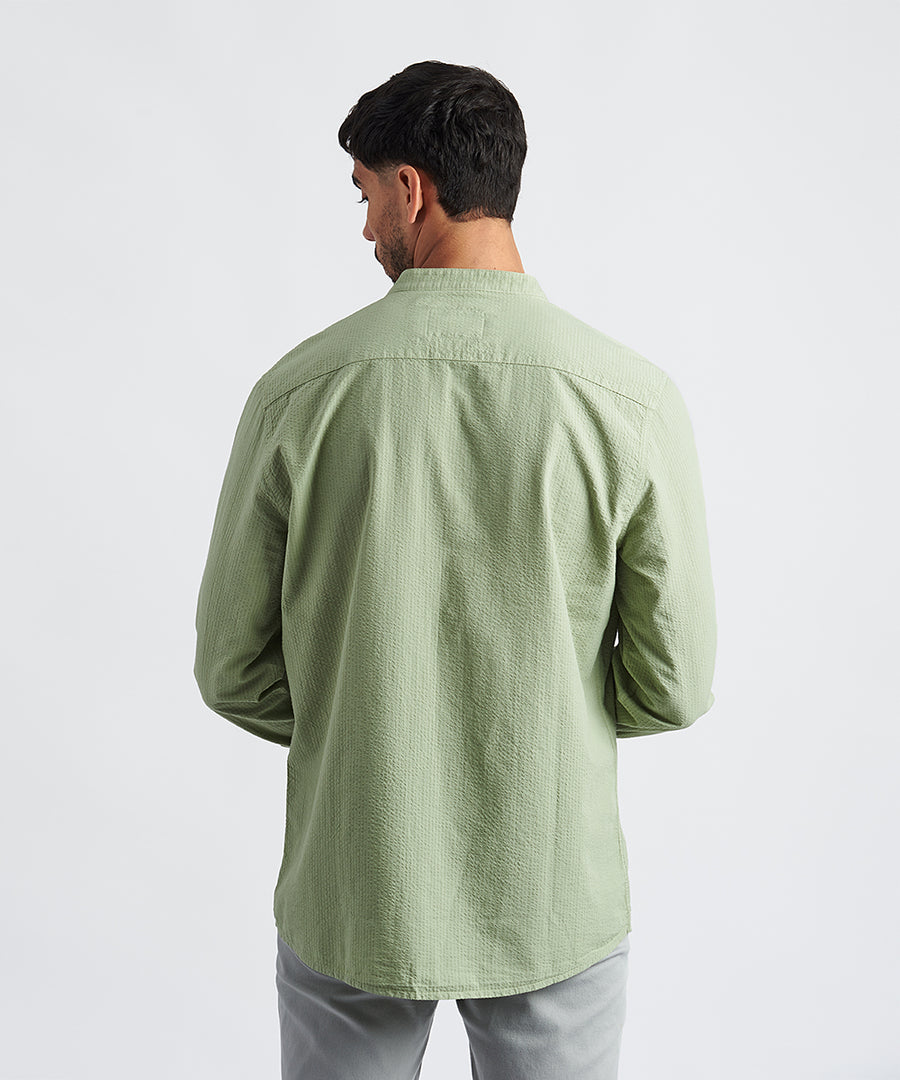 CAMISA MANGA LARGA CUELLO NERÚ SEER SUCKER CLASSIC FIT VERDE CLARO PV24